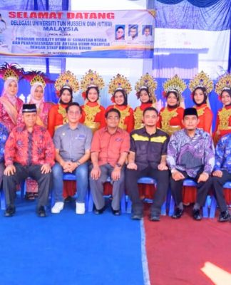 Delegasi UTHM dengan STKIP Budidaya Binjai